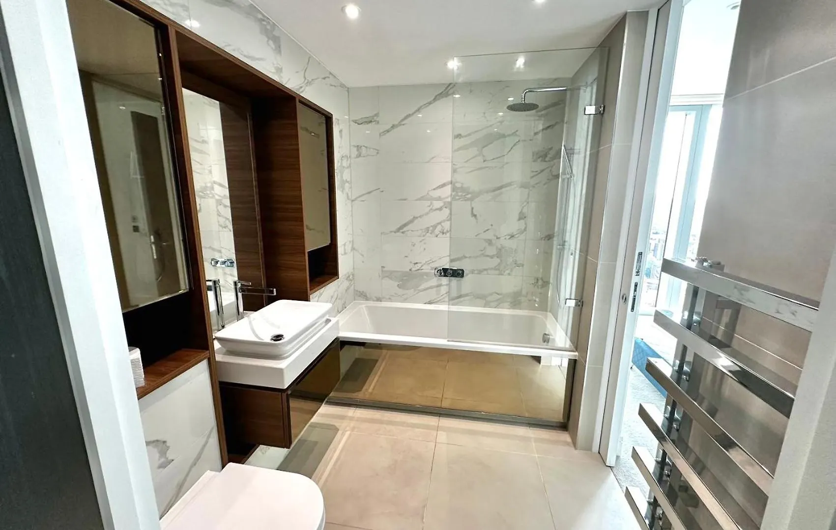 Premium Apartment By Tower Bridge London